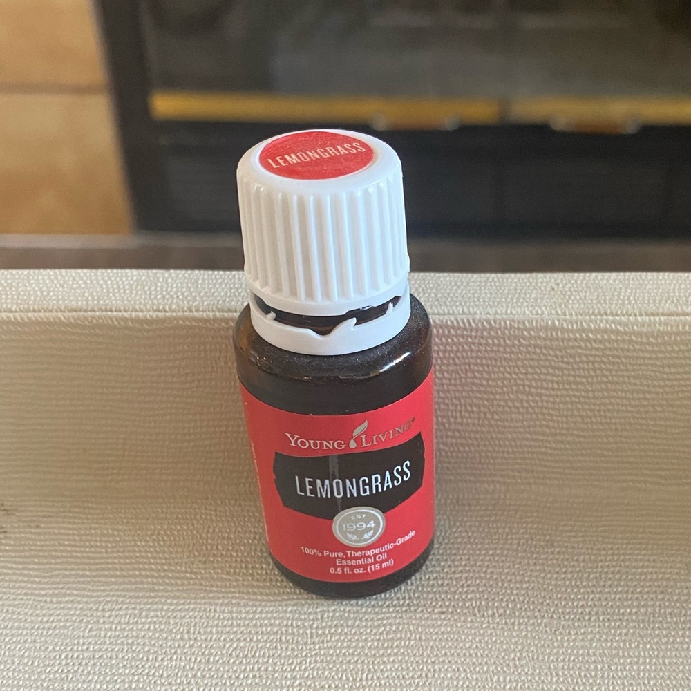 Young living Lemongrass 15ml Opened essential oil